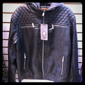 😘Price Drop❗️Black faux leather jacket